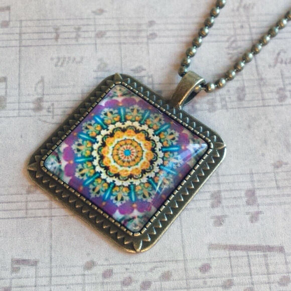 Springtime Mandala New Age Square Antiqued Brass Glass 27" Long Necklace - Picture 1 of 3